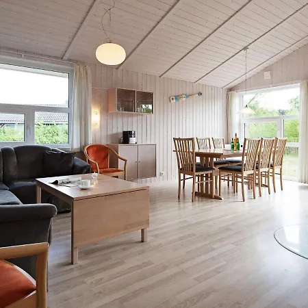 6 Person In Holiday home *